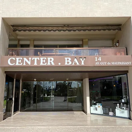 Standing Center Bay T1, 8, Avec Vue Mer Et Parking * Antibes
