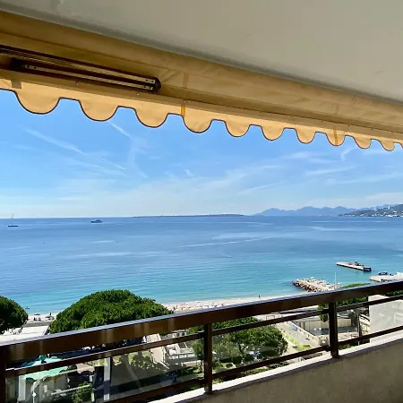 Standing Center Bay T1, 8, Avec Vue Mer Et Parking *