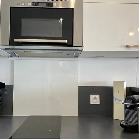 Apartment Standing Center Bay T1, 8, Avec Vue Mer Et Parking